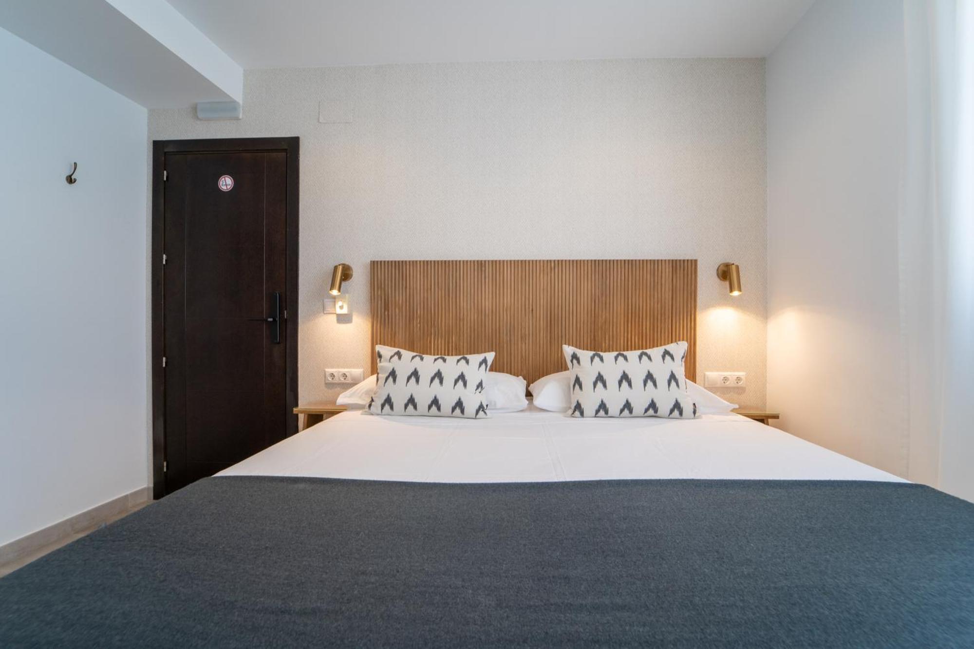 La Siesta De Picasso Hotel Malaga Luaran gambar